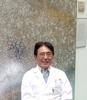 牧病院　理事長　　牧　聡／President of Maki Hospital,　MD Maki Satoshi